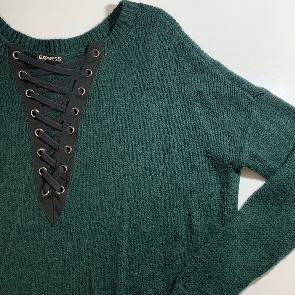 Express Sweater✨ Size S